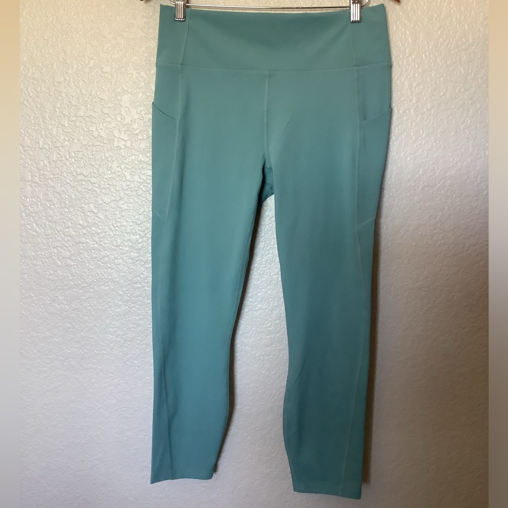 NWT Fabletics Teal Green Highwaisted Leggings Women's X-Large